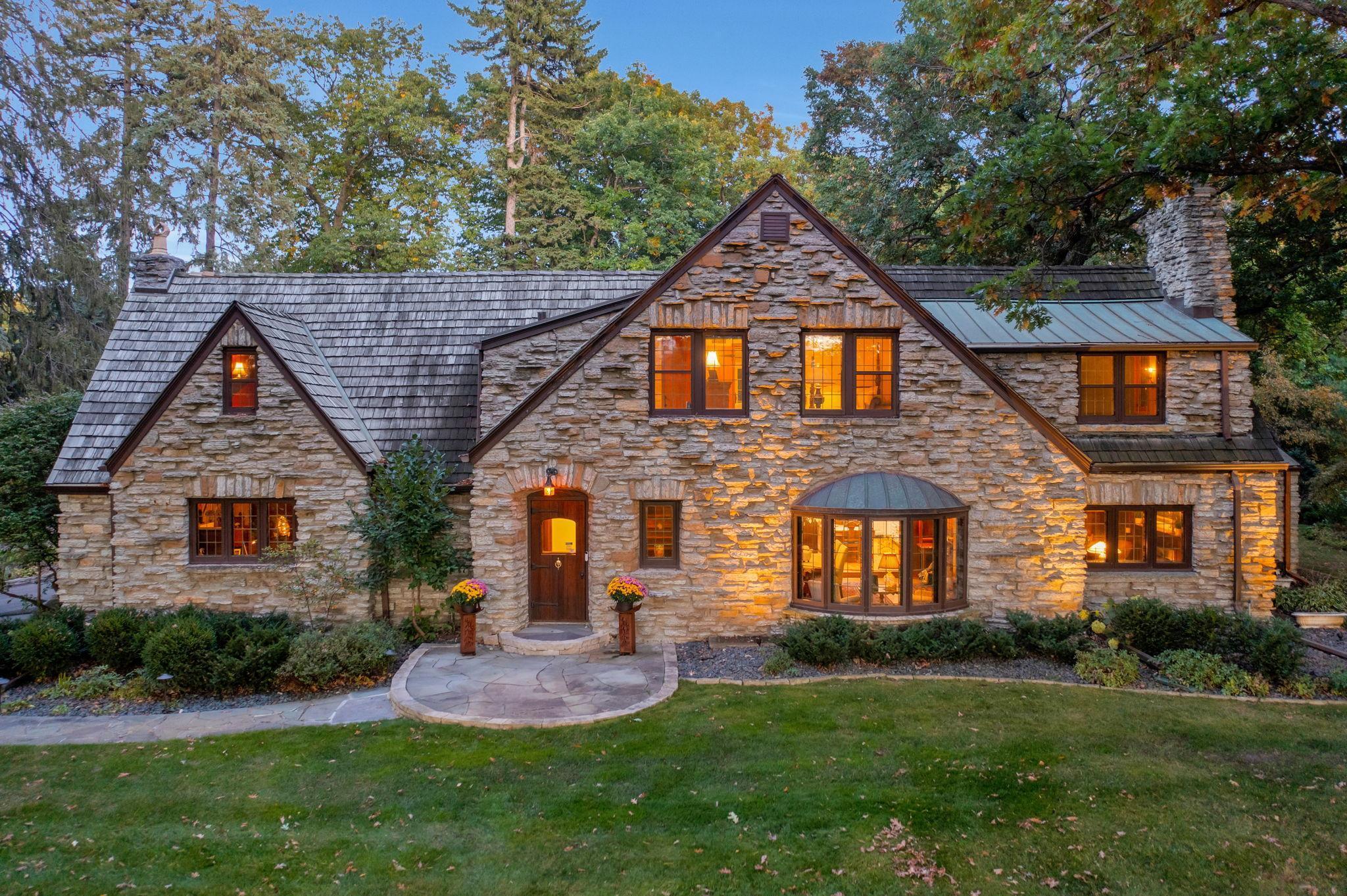 5117 Schaefer Road