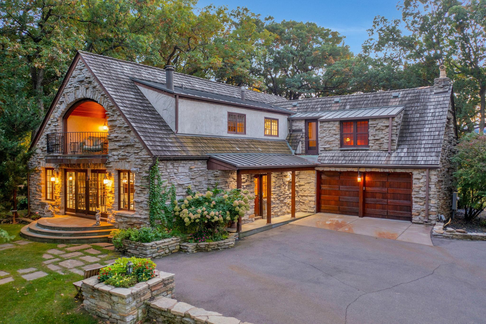 5117 Schaefer Road