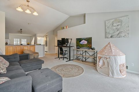 2216 Water Lilly Lane 607 Eagan MN 55122