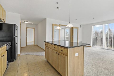 1502 5th Street N Unit 401, Hopkins, MN 55305 - #: 6705185