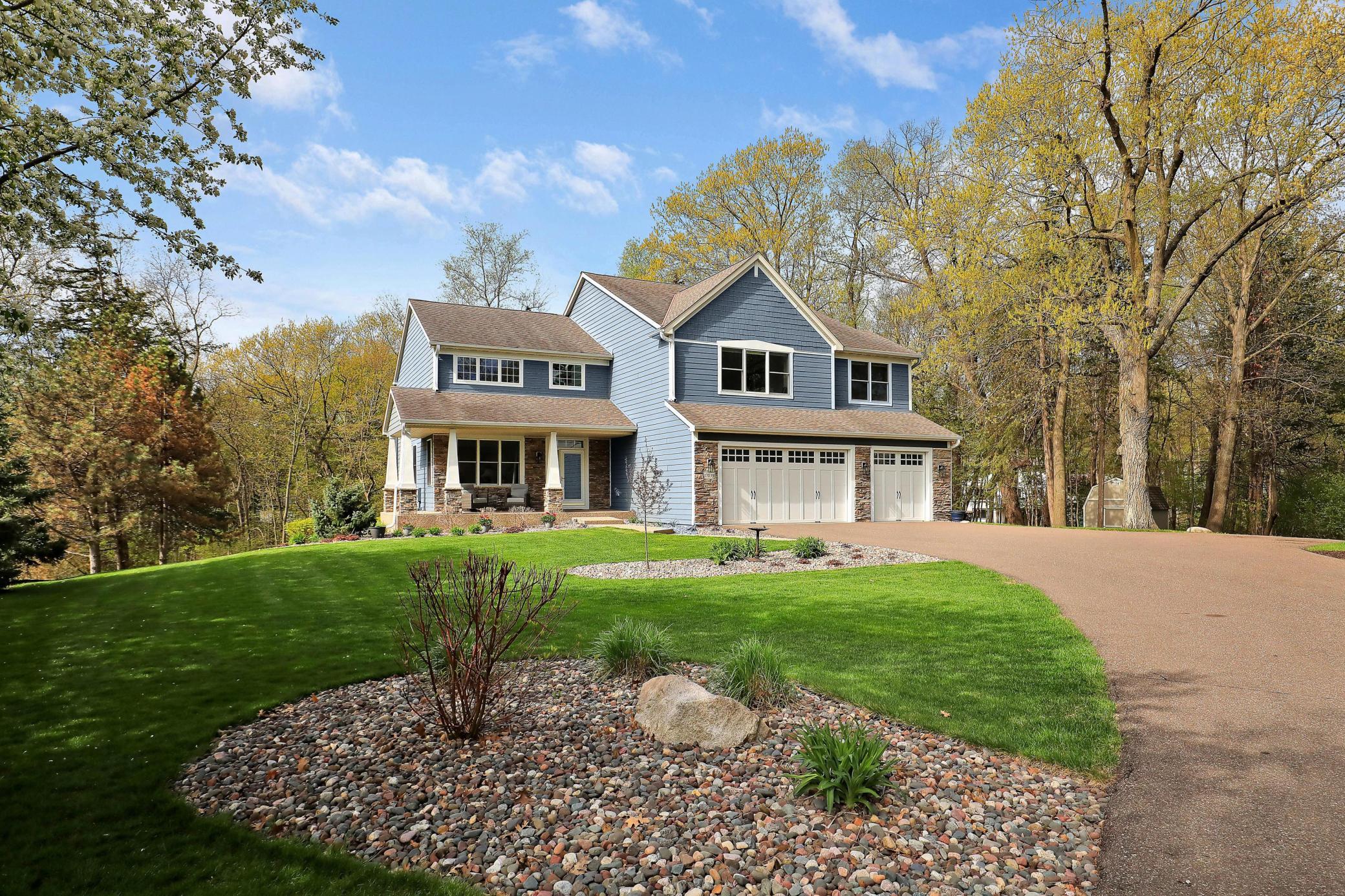 17039 Valley Road