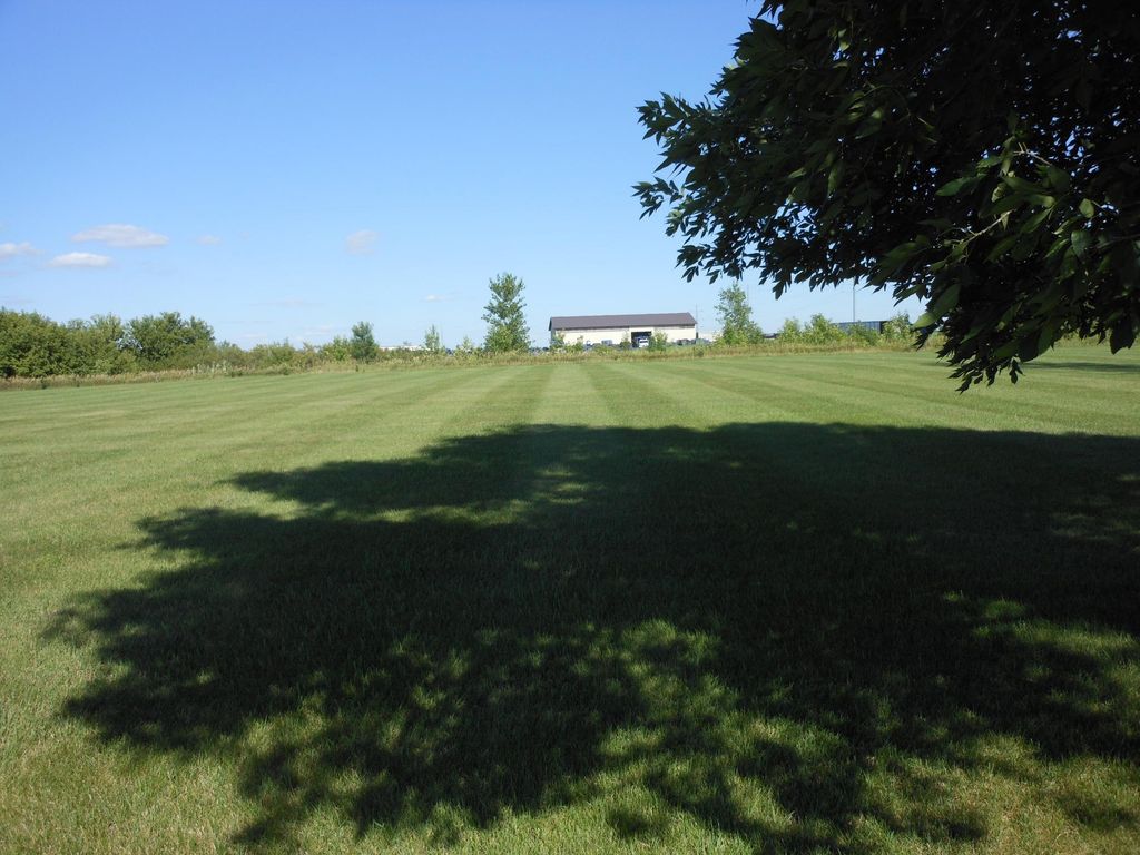Photo of Lot 4 SE Abbott Drive, Willmar, MN 56201 (MLS # 7003480)