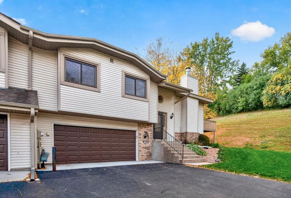 4303 CLEMSON CIR # B, SAINT PAUL, MN 55122 - Image 00eef96db659129f8aabc1f2d6ec8341/566390395
