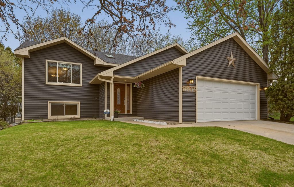 Photo of 6209 24th Avenue NW, Rochester, MN 55901 (MLS # 7054895)