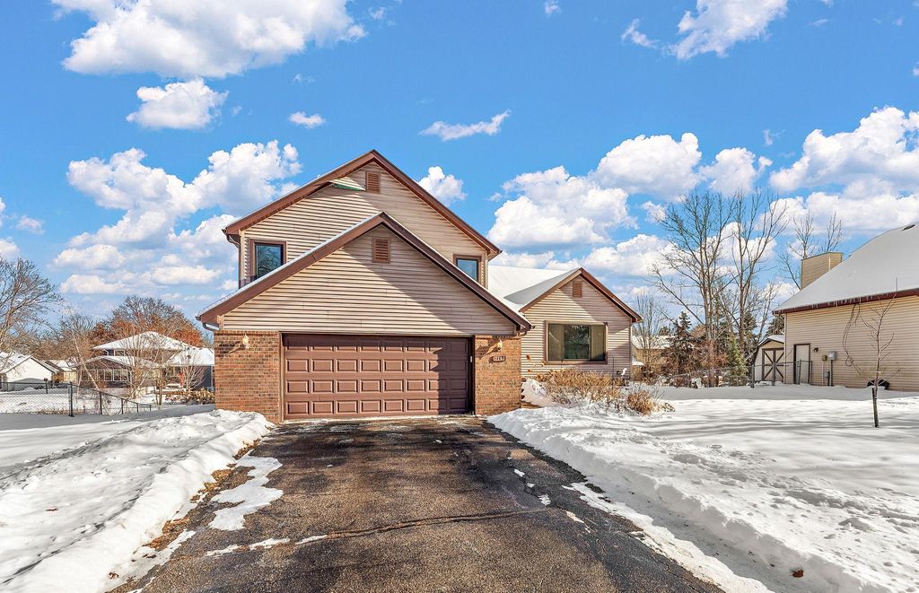 Photo of 2161 Heron Avenue N, Oakdale, MN 55128 (MLS # 7003824)