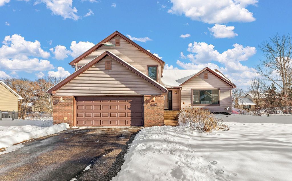 Photo of 2161 Heron Avenue N, Oakdale, MN 55128 (MLS # 7003824)