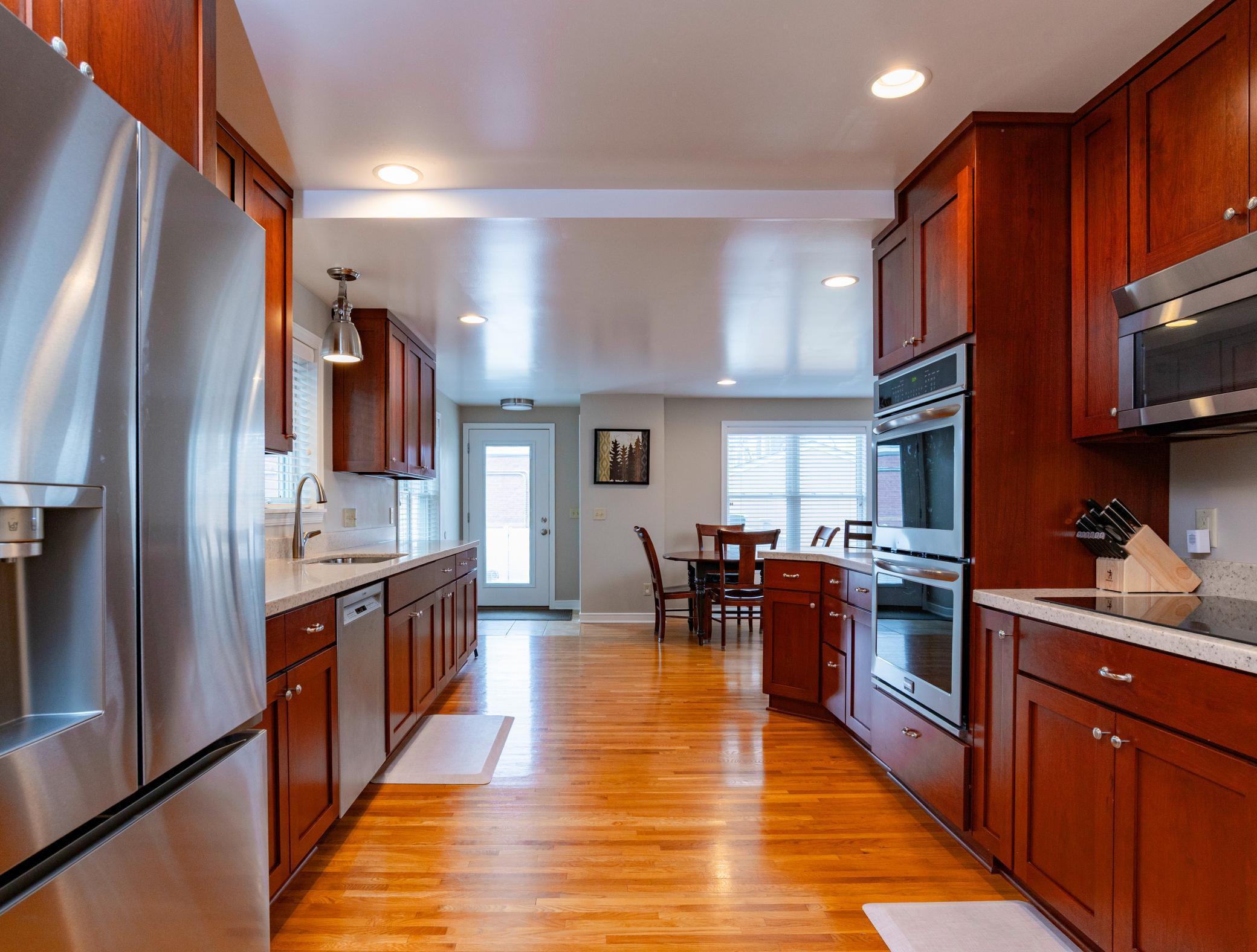 745 Mount Curve Boulevard