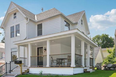 109 Pine Street E Stillwater MN 55082