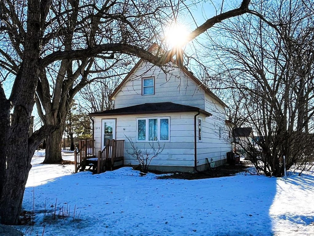 Photo of 643 1st Avenue E, Cambridge, MN 55008 (MLS # 7009927)