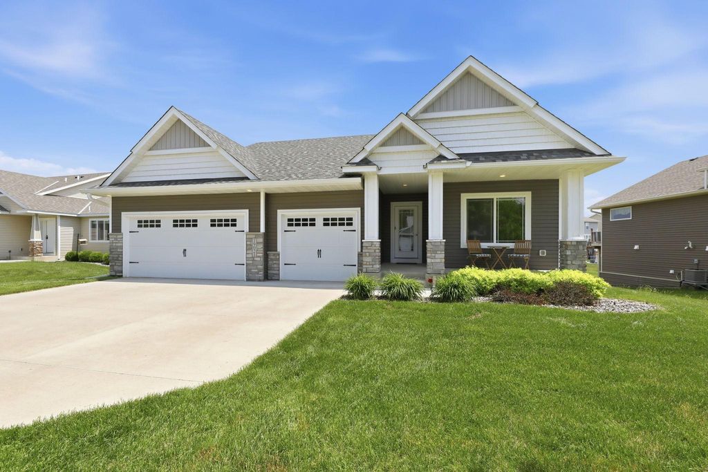 Photo of 19021 Johnson Street NW, Elk River, MN 55330 (MLS # 7074131)