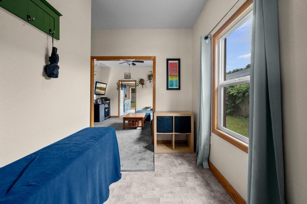 Photo of 1404 12th Avenue NE, Minneapolis, MN 55413 (MLS # 7116606)
