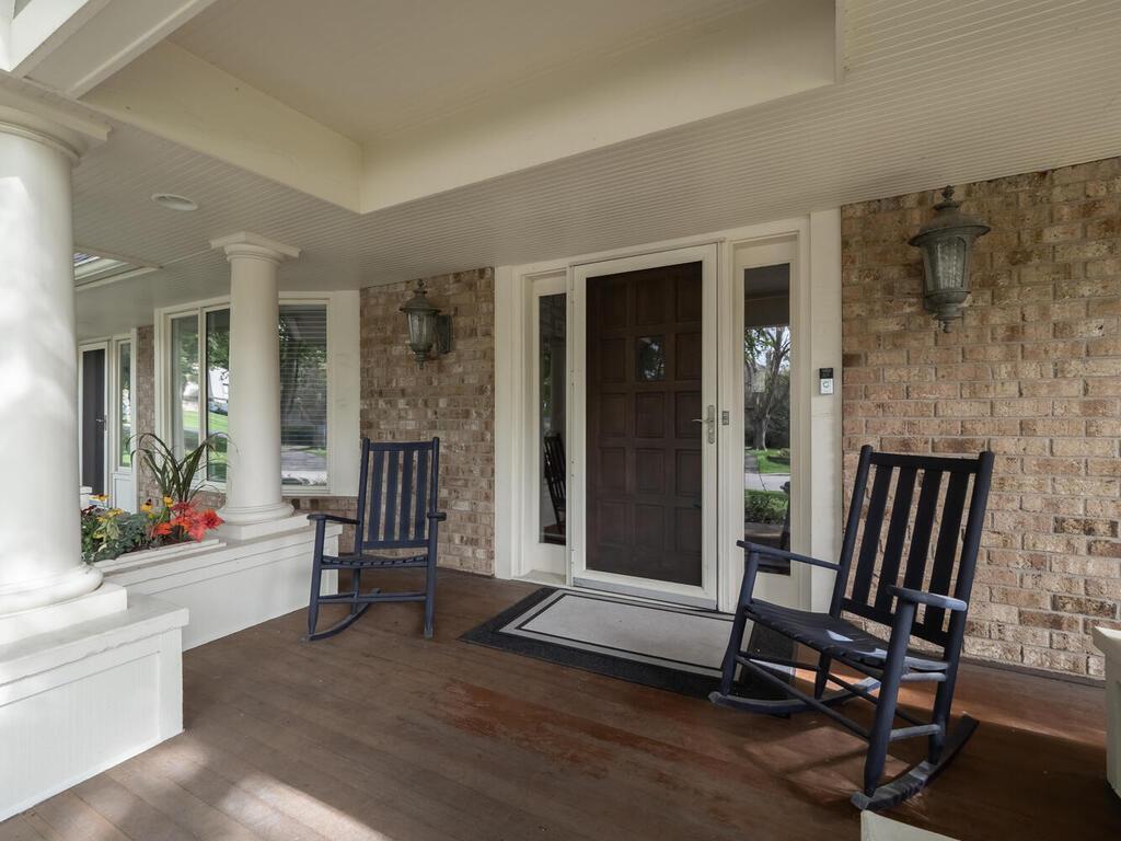 2711 Bent Tree Circle