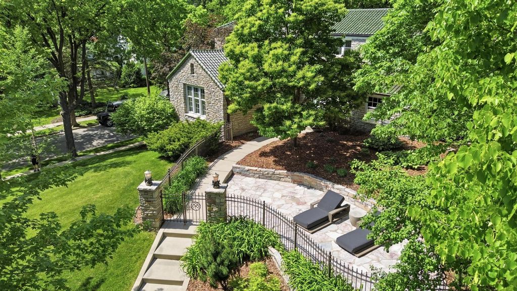 Photo of 412 W Minnehaha Parkway, Minneapolis, MN 55419 (MLS # 7056266)