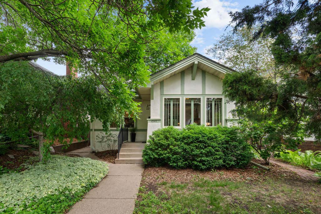Photo of 4549 Harriet Avenue, Minneapolis, MN 55419 (MLS # 7092058)