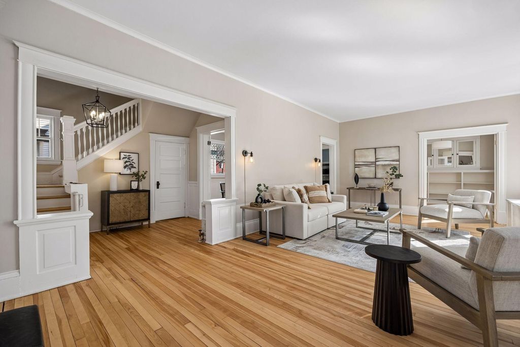 Photo of 3105 Colfax Avenue S, Minneapolis, MN 55408 (MLS # 7042362)