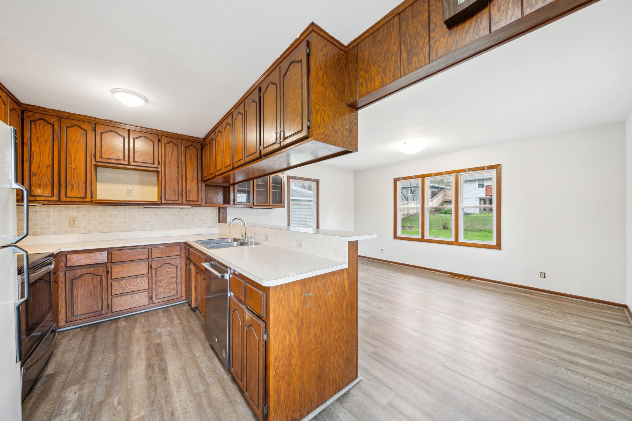 2275 Shawnee Drive