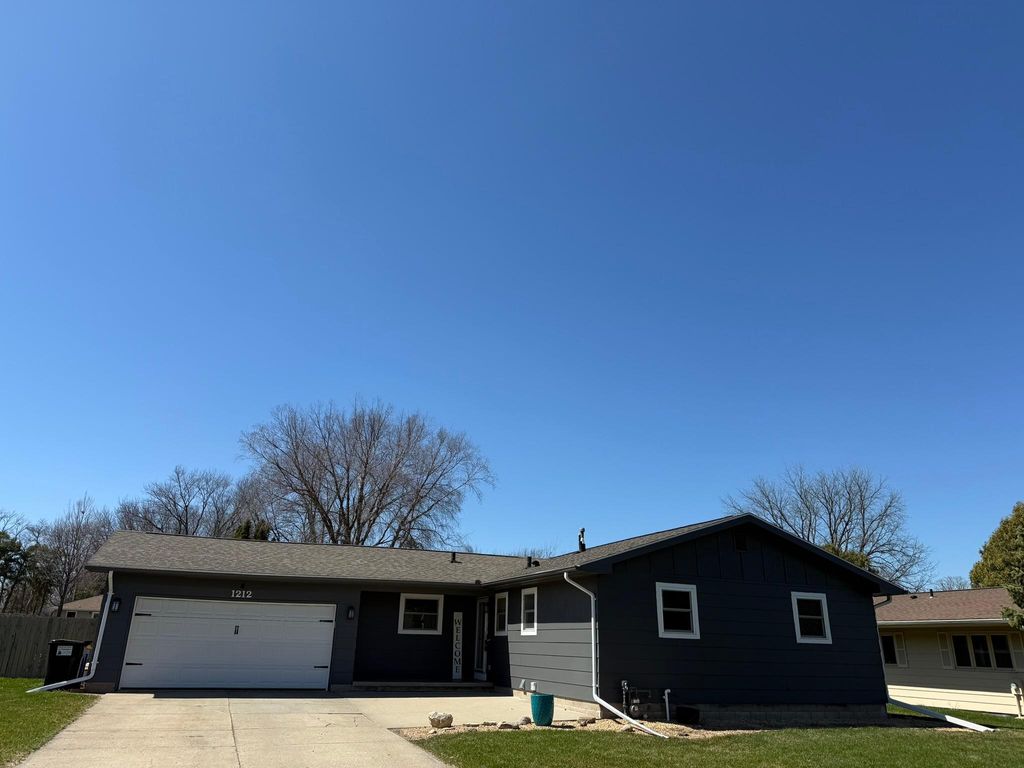 Photo of 1212 Kast Avenue, Owatonna, MN 55060 (MLS # 7053279)