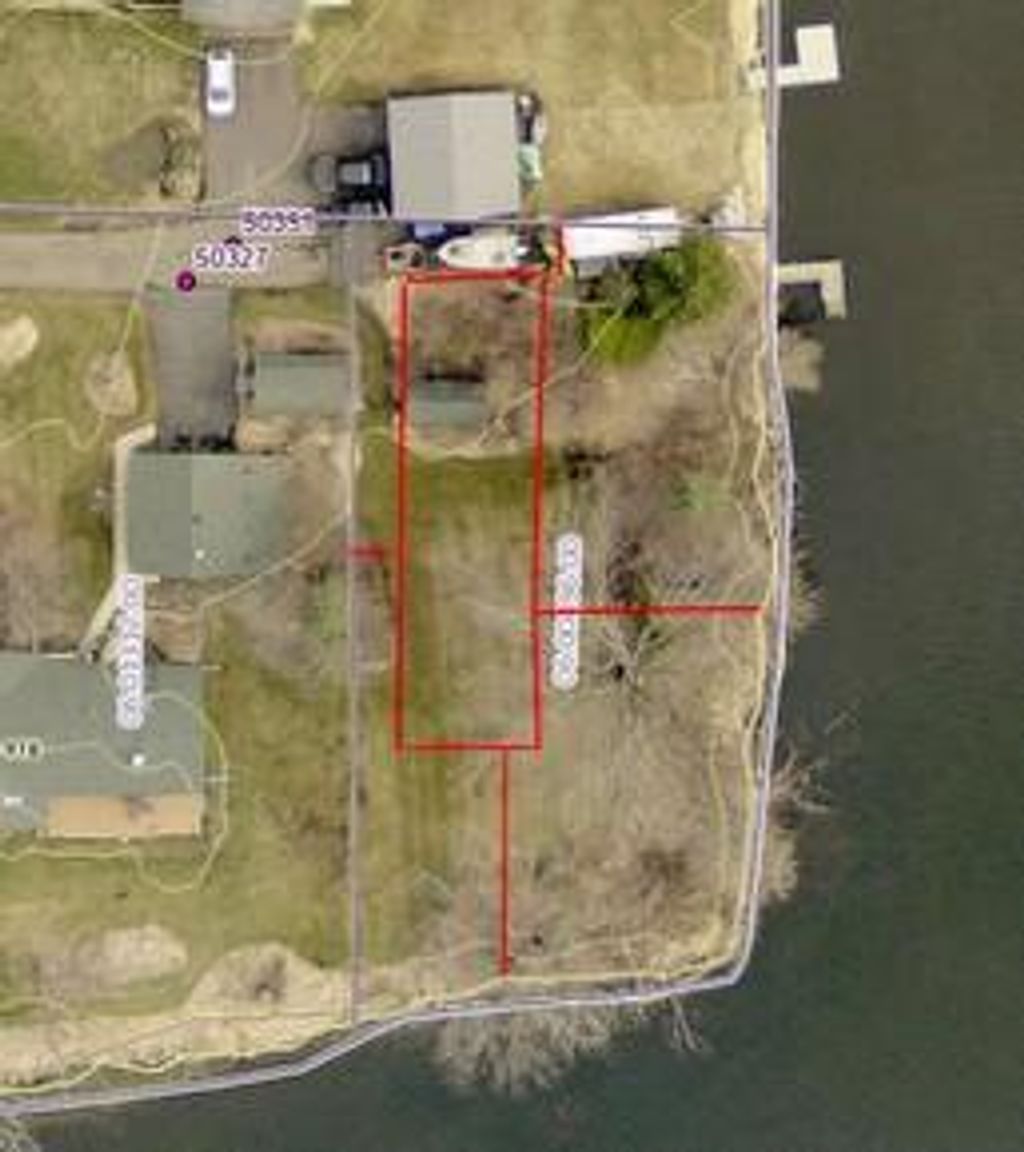 Photo of 142 Shorewood Circle, Rush City, MN 55069 (MLS # 6791020)