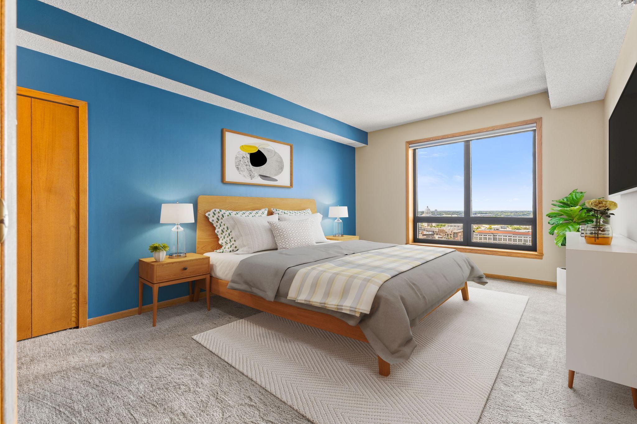 168 6th Street E 2905