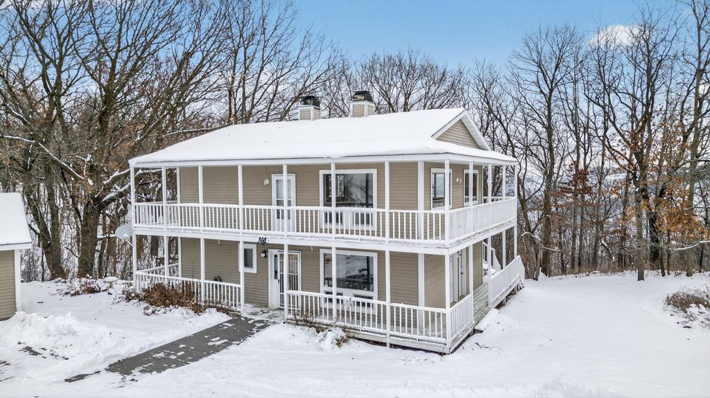 Photo of 200 Skyline Drive, Wabasha, MN 55981 (MLS # 7002421)