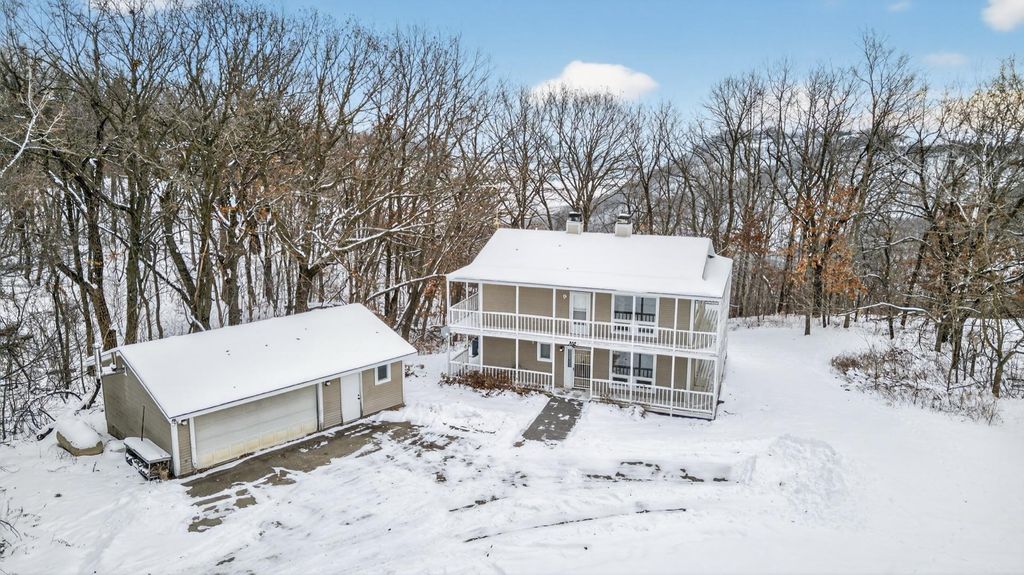 Photo of 200 Skyline Drive, Wabasha, MN 55981 (MLS # 7002421)