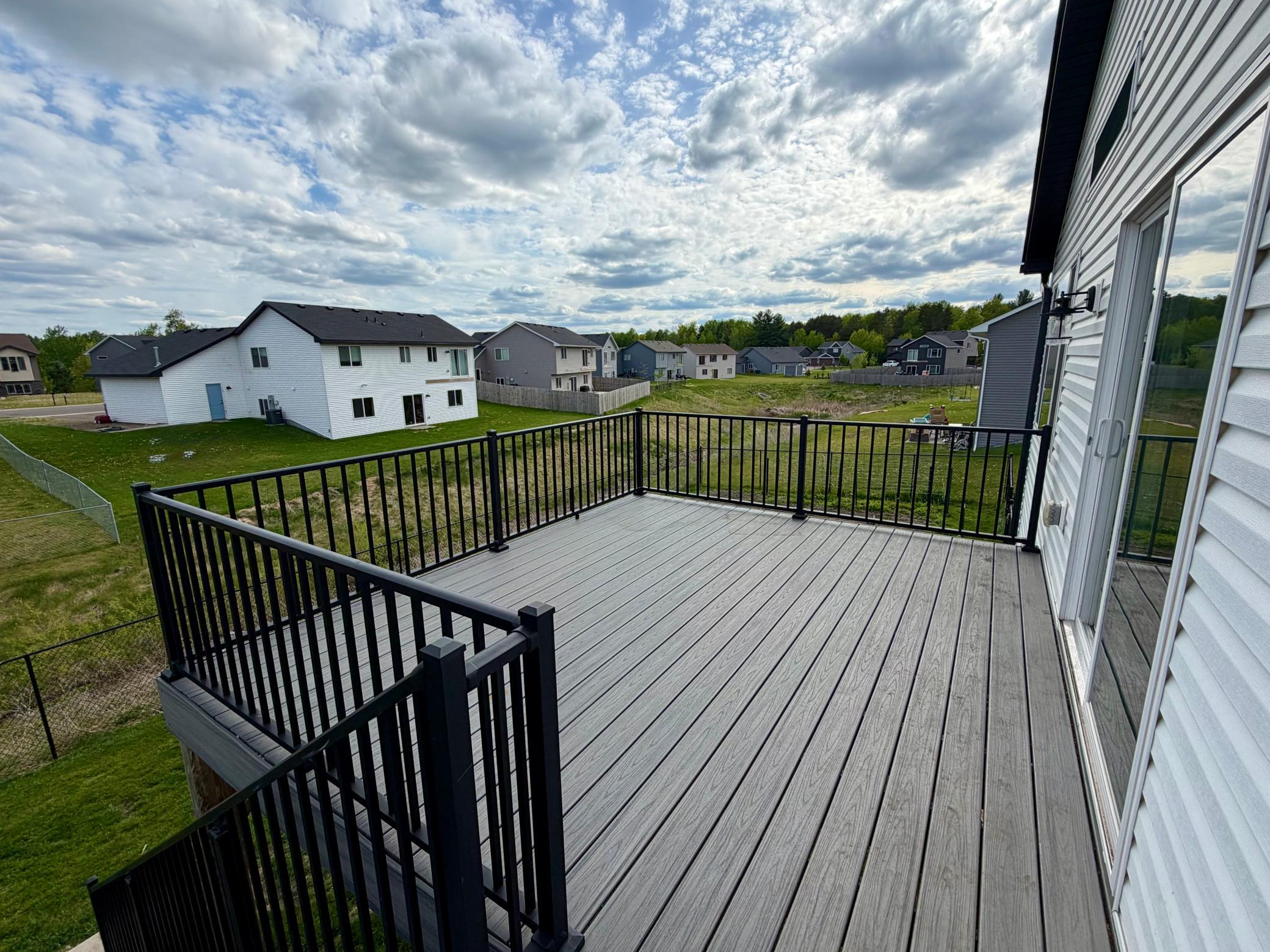 8199 384th Trail