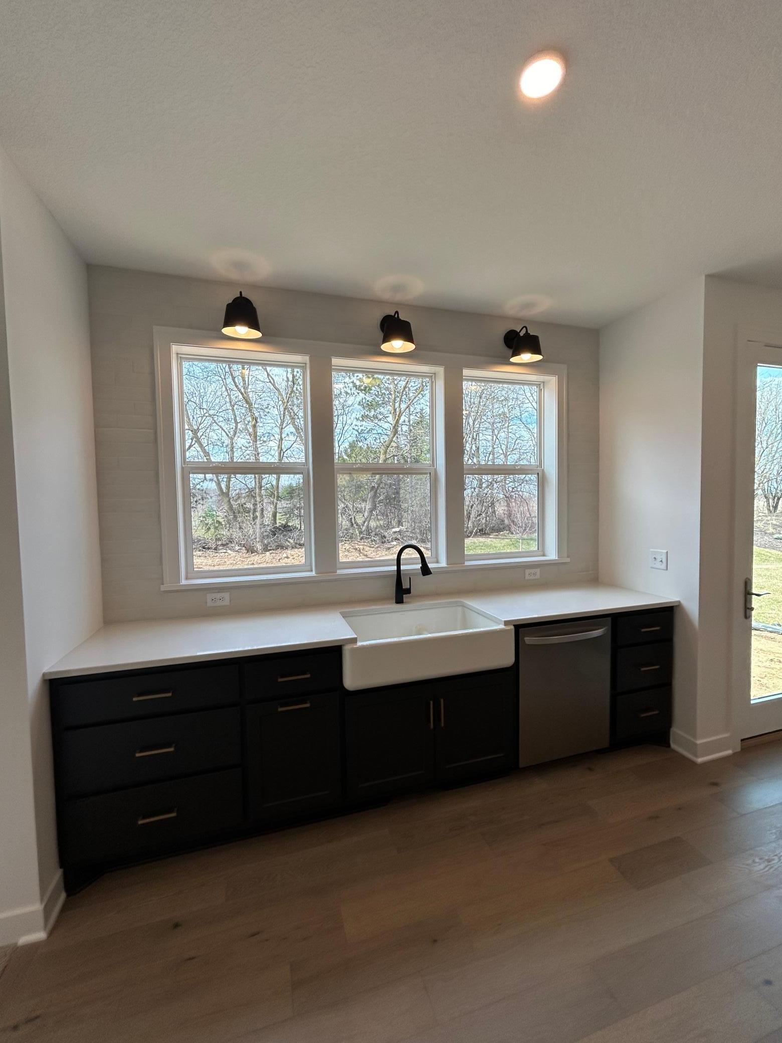 4225 Arbor Bay