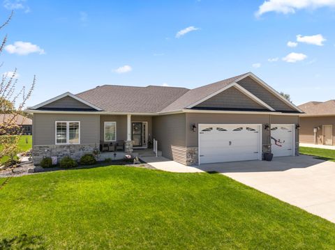 Photo of 2006 13th Avenue NE, Austin, MN 55912 (MLS # 6717089)