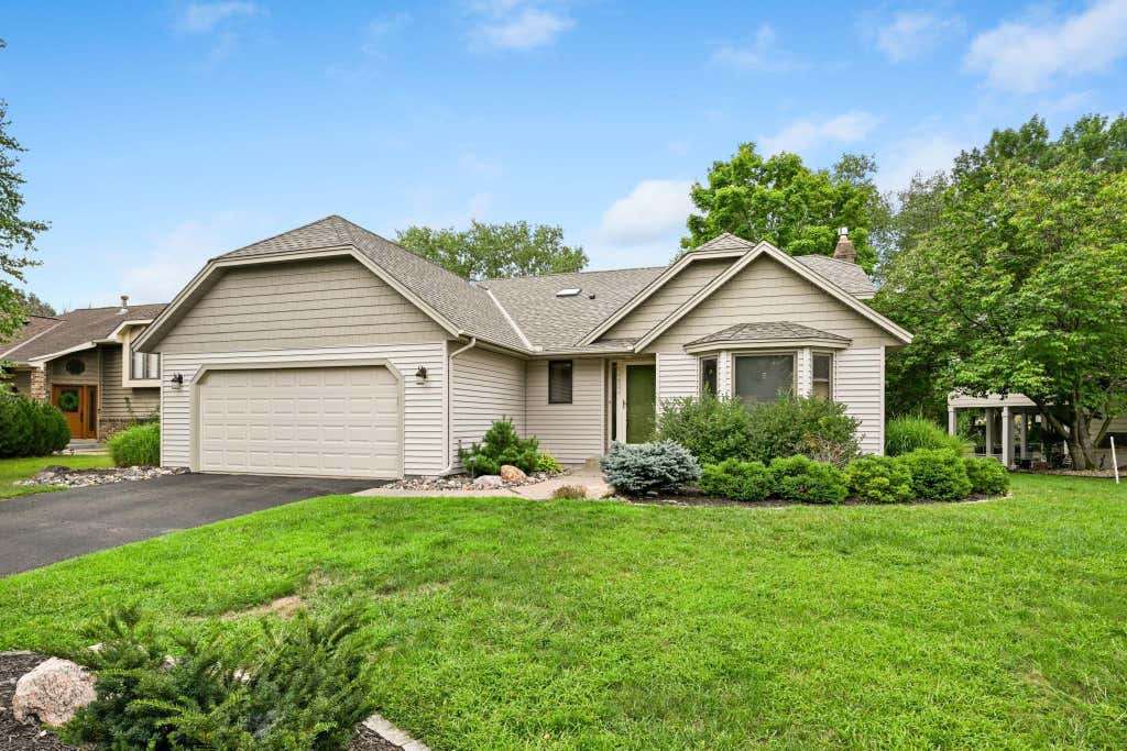 Photo of 14624 Hanover Lane, Apple Valley, MN 55124 (MLS # 7129860)