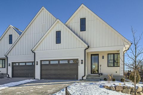 5635 Buffington Lane Shorewood MN 55331