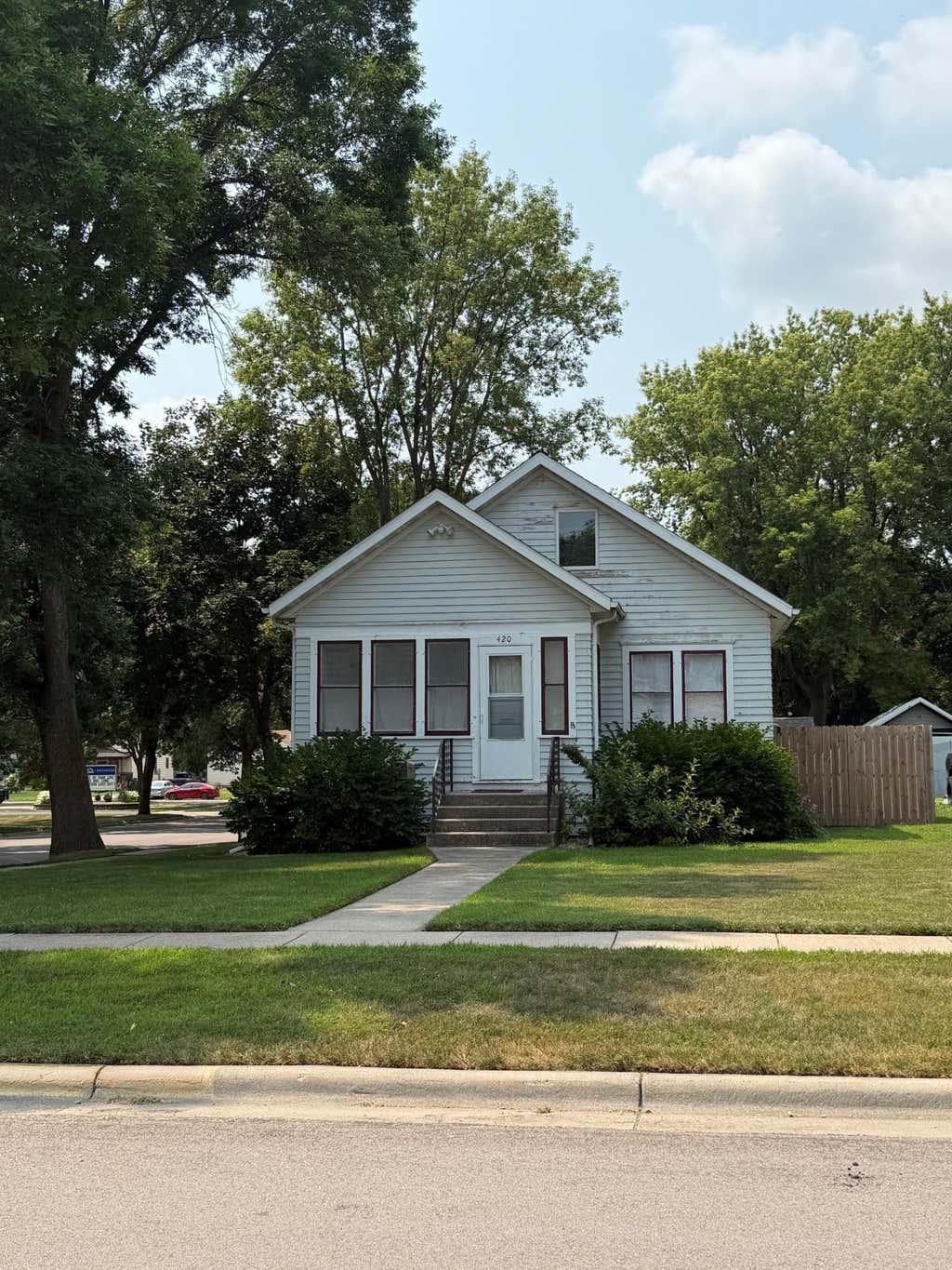 Photo of 420 SW 11th Street, Willmar, MN 56201 (MLS # 7118339)