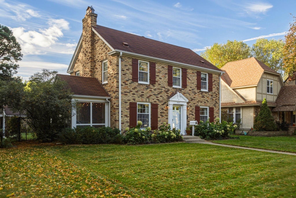Photo of 5632 10th Avenue S, Minneapolis, MN 55417 (MLS # 7152386)