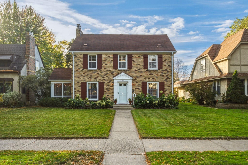 Photo of 5632 10th Avenue S, Minneapolis, MN 55417 (MLS # 7152386)