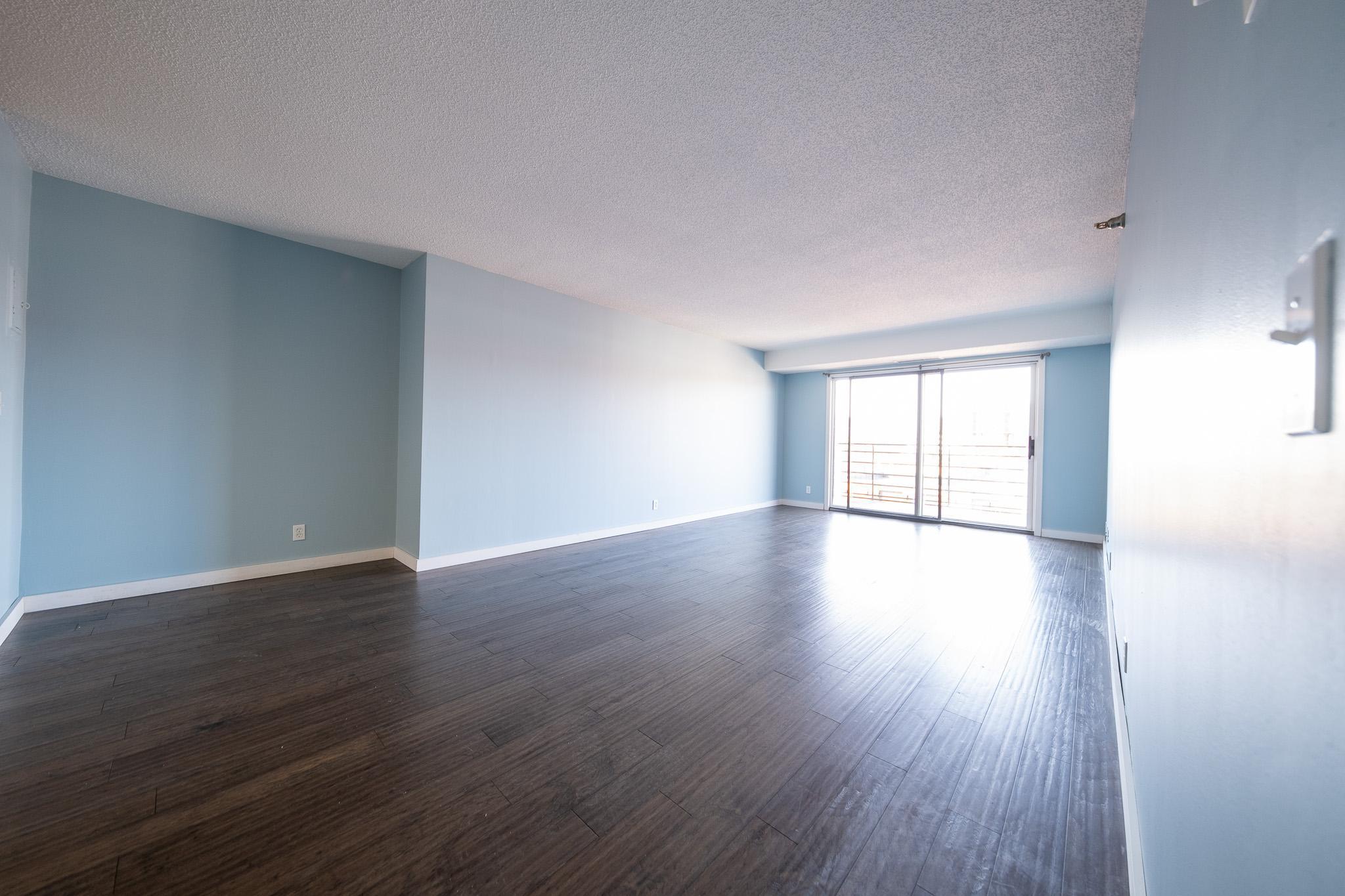 26 10th Street W 804