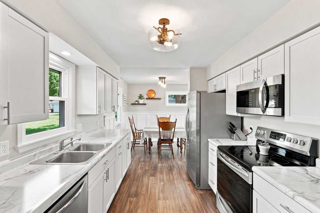 Photo of 1008 9th Street SW, Faribault, MN 55021 (MLS # 7134080)