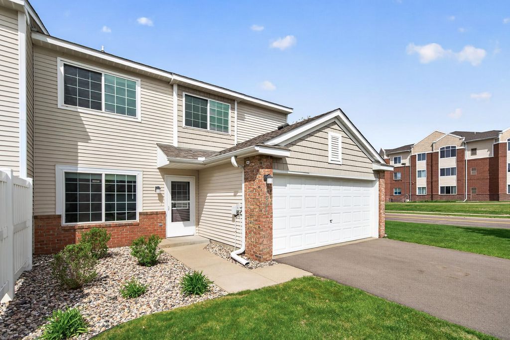 Photo of 15822 Fleet Trail, Apple Valley, MN 55124 (MLS # 7069993)