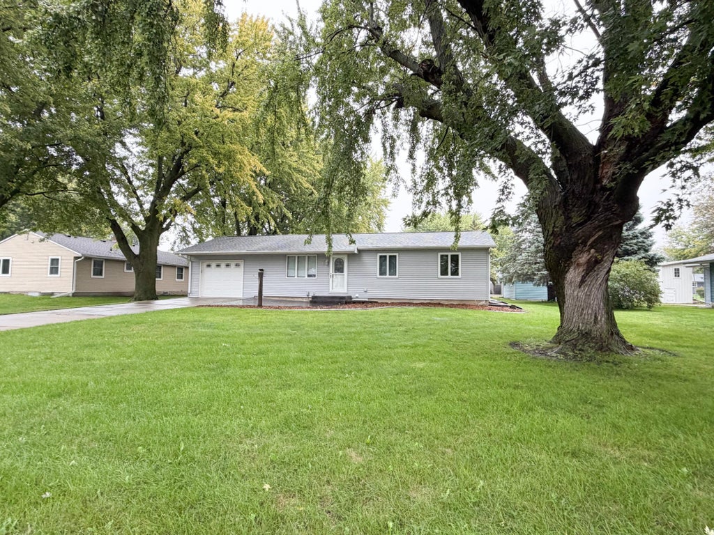 Photo of 612 11th Street, Brewster, MN 56119 (MLS # 7147008)