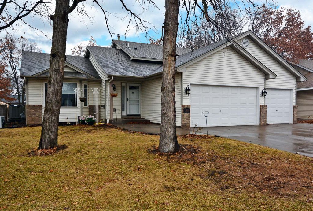 Photo of 2813 232nd Lane NW, Saint Francis, MN 55070 (MLS # 7037618)