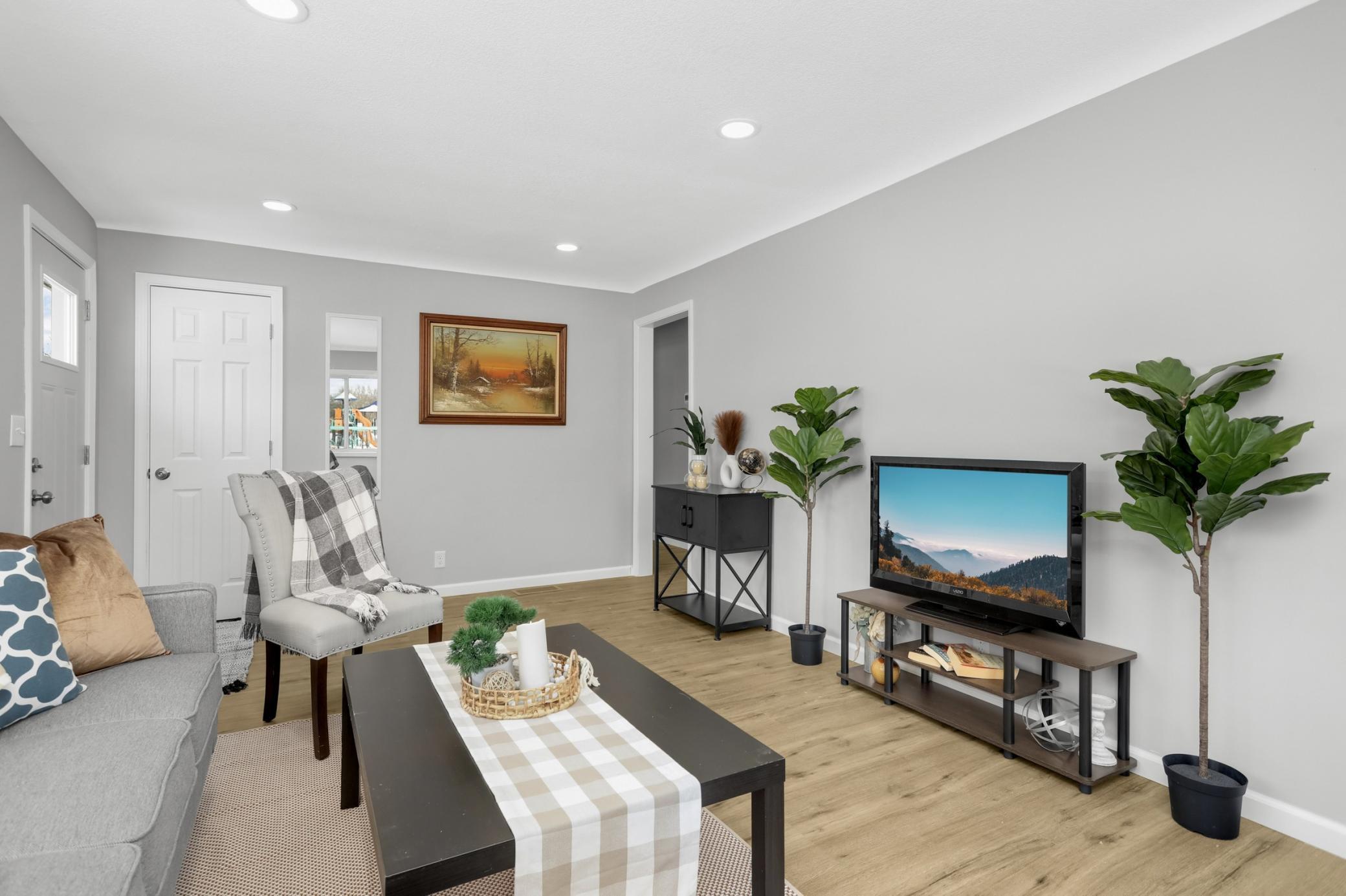 4533 Welcome Avenue N