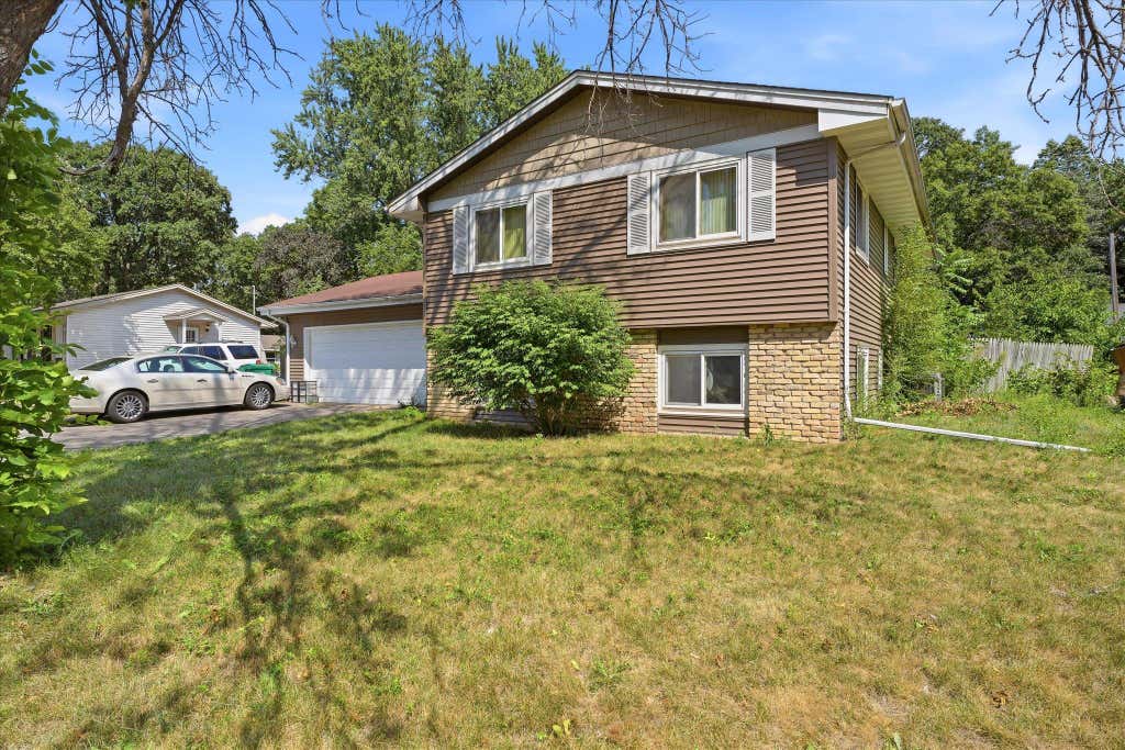 Photo of 6515 Fridley Street NE, Fridley, MN 55432 (MLS # 7129698)