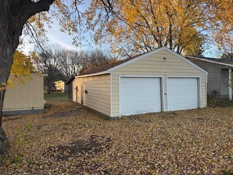 Photo of 534 2nd Street NW, Buffalo Lake, MN 55314 (MLS # 6810962)