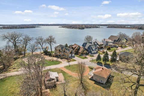 4528 Aberdeen Rd Mound MN 55364