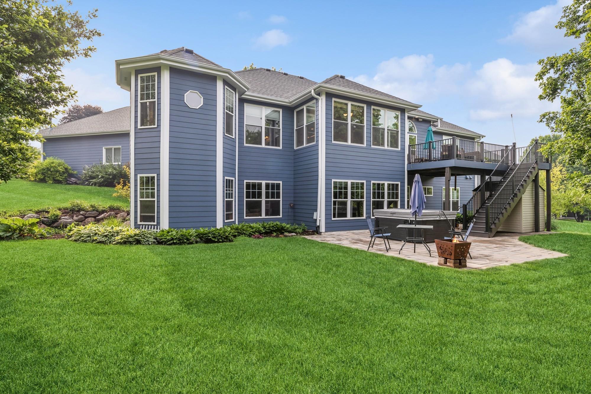 15285 Timber Ridge Drive