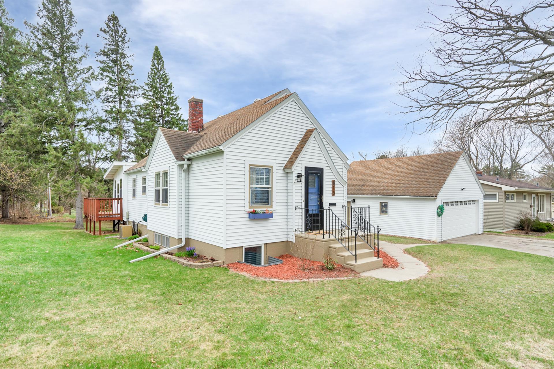 816 NW 9th Street