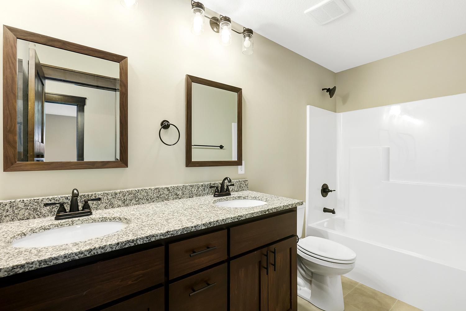 7794 Adler Trail