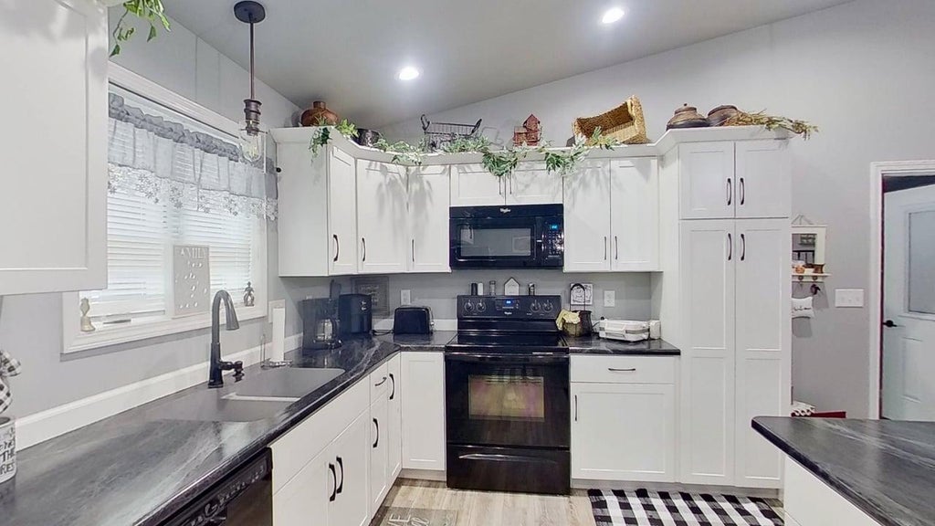 Photo of 408 N Main Street, Hendricks, MN 56136 (MLS # 7087384)