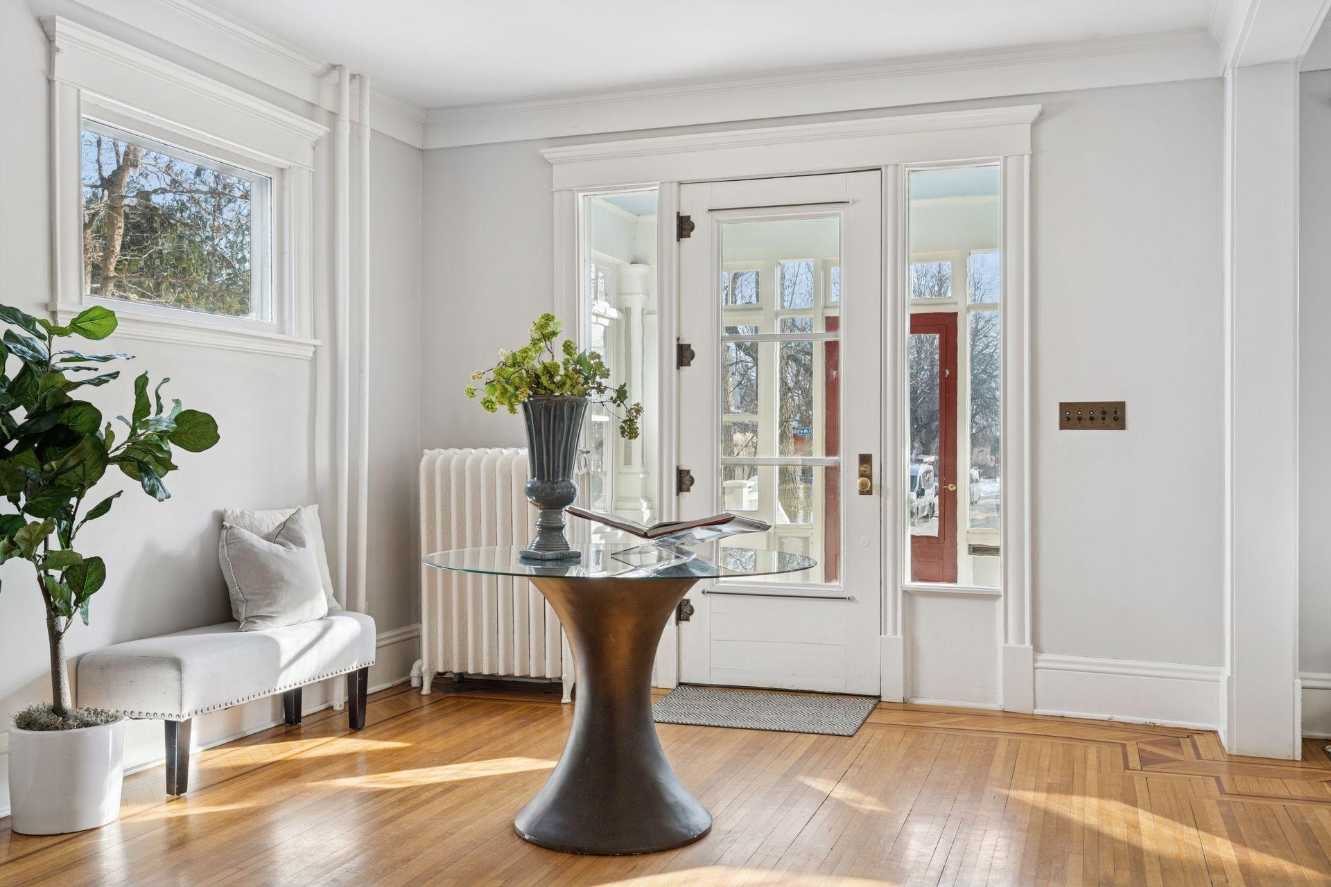 4128 Sheridan Avenue S