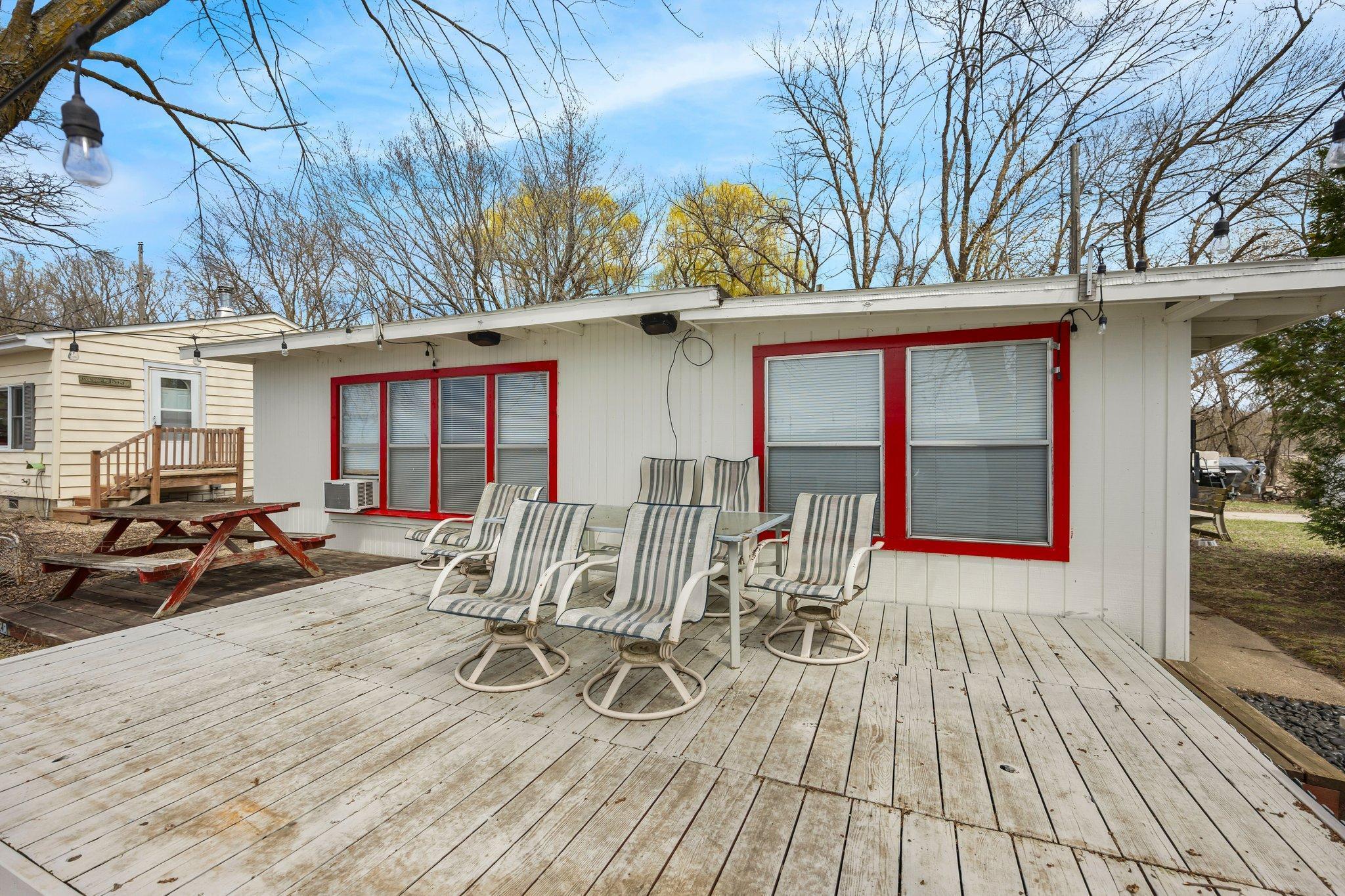 6000 Fairbanks Path 15