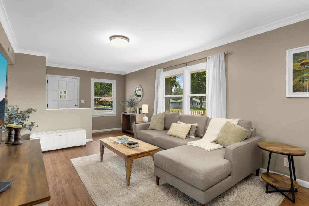 Photo of 8236 Dupont Avenue S, Bloomington, MN 55420 (MLS # 7121619)