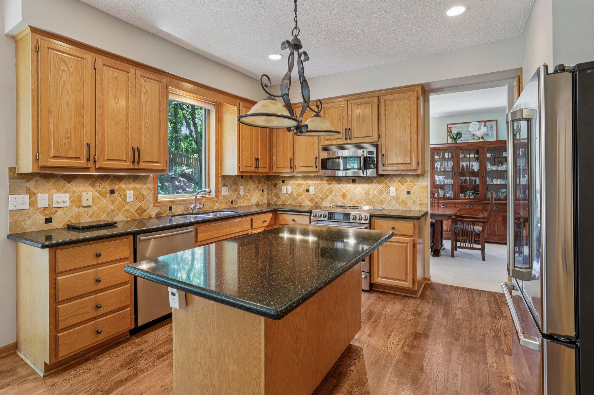 14963 Camdon Hill